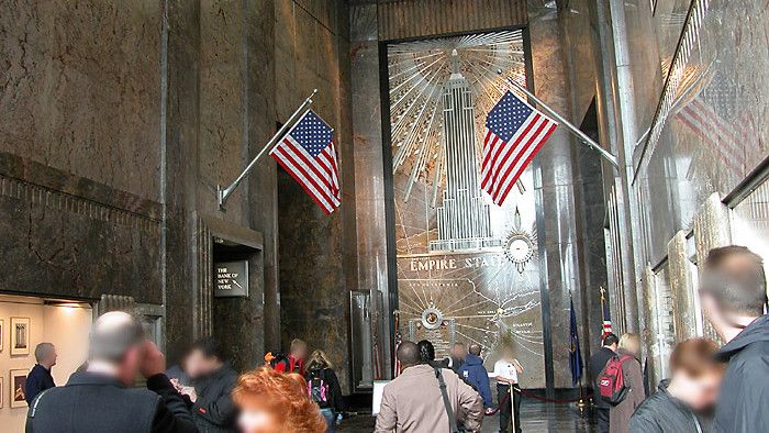 Com’è la hall d’ingresso dell’Empire State Building?