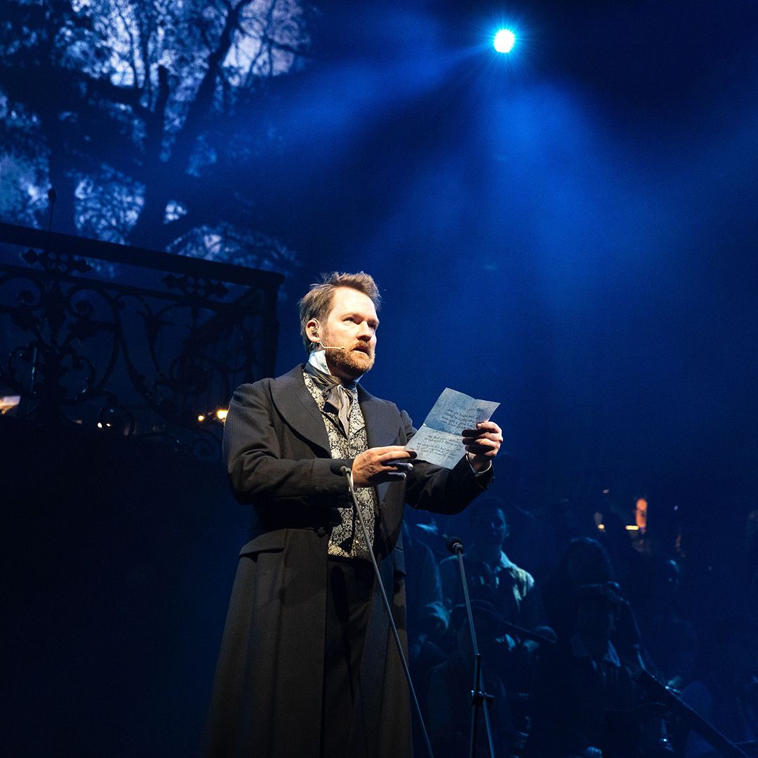 Attore del musical Les Misérables a New York