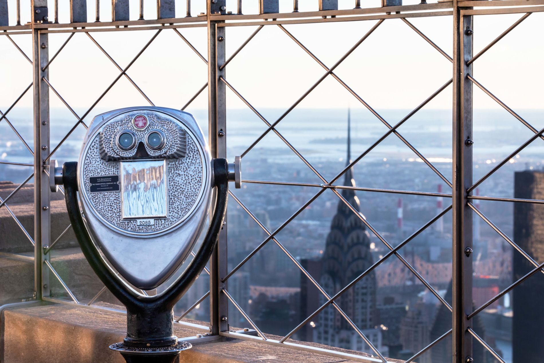 Binocoli di osservazione in cima all'Empire State Building