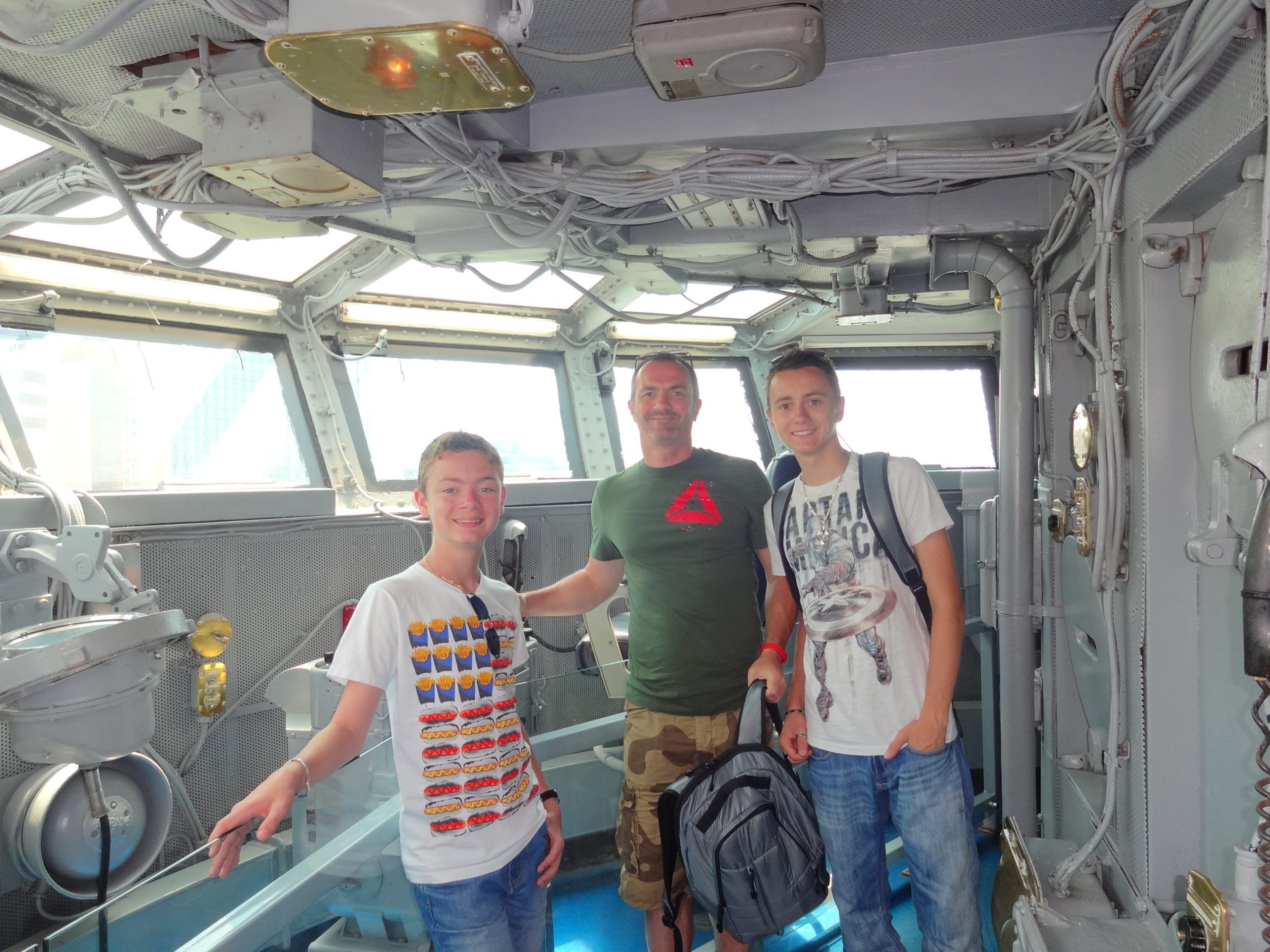 Passerelle porte-avions USS Intrepid