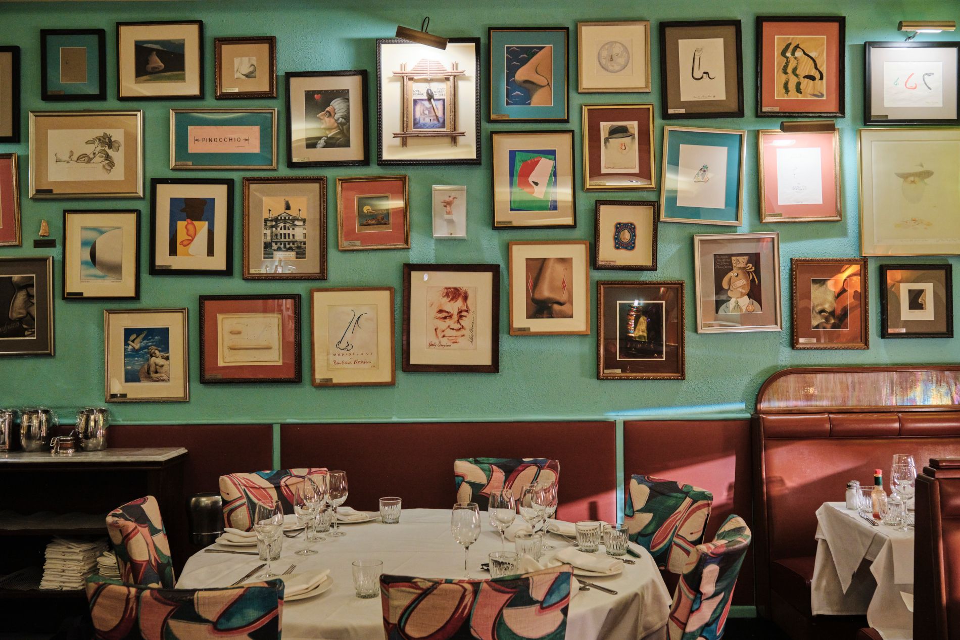 Salle de restaurant du restaurant italien Trattoria Dell' Arte à New York