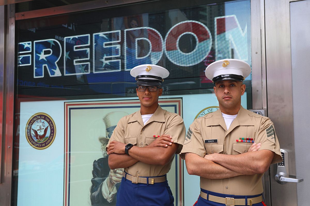 Incontra i soldati U.S. Marines a New York
