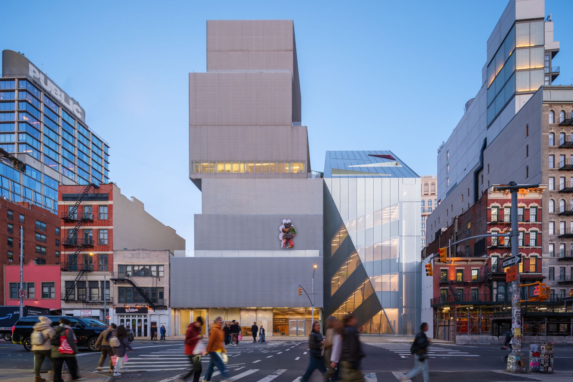 Facciata del New Museum of Contempory Art di New York